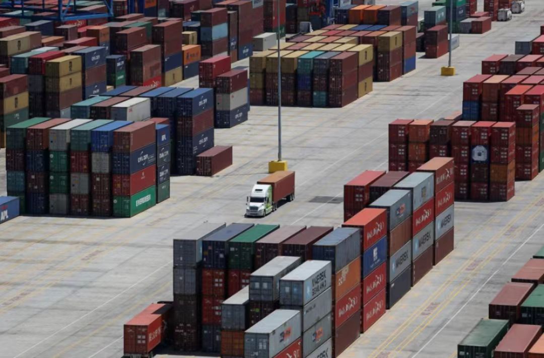 Maersk plánuje zvýšiť príplatok počas hlavnej sezóny z Číny do Kene